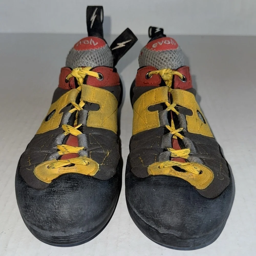 Evolv Demorto Rock Climbing/Bouldering Shoes